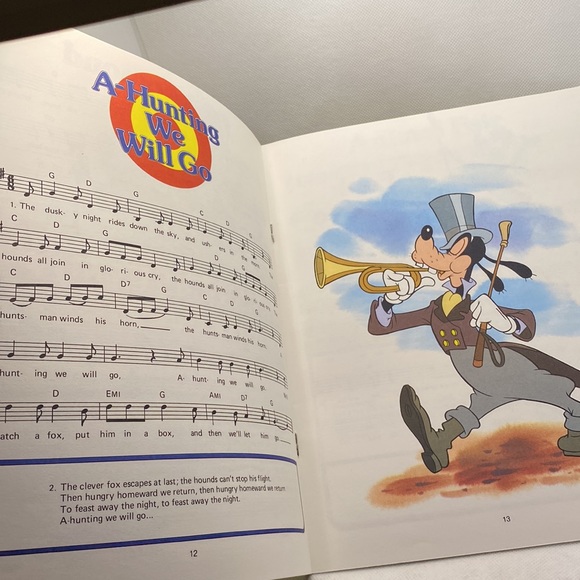 Disney Sing Along Songbook Children’s Favorites 80s Kids Sheet Music Book - Picture 9 of 13